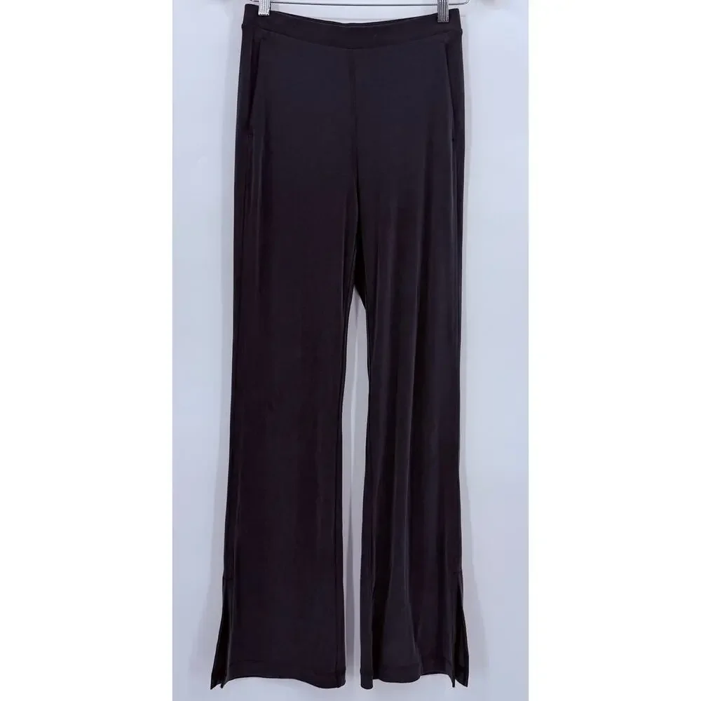 Lululemon Drapey Softstreme Flared Pant Black Size Small